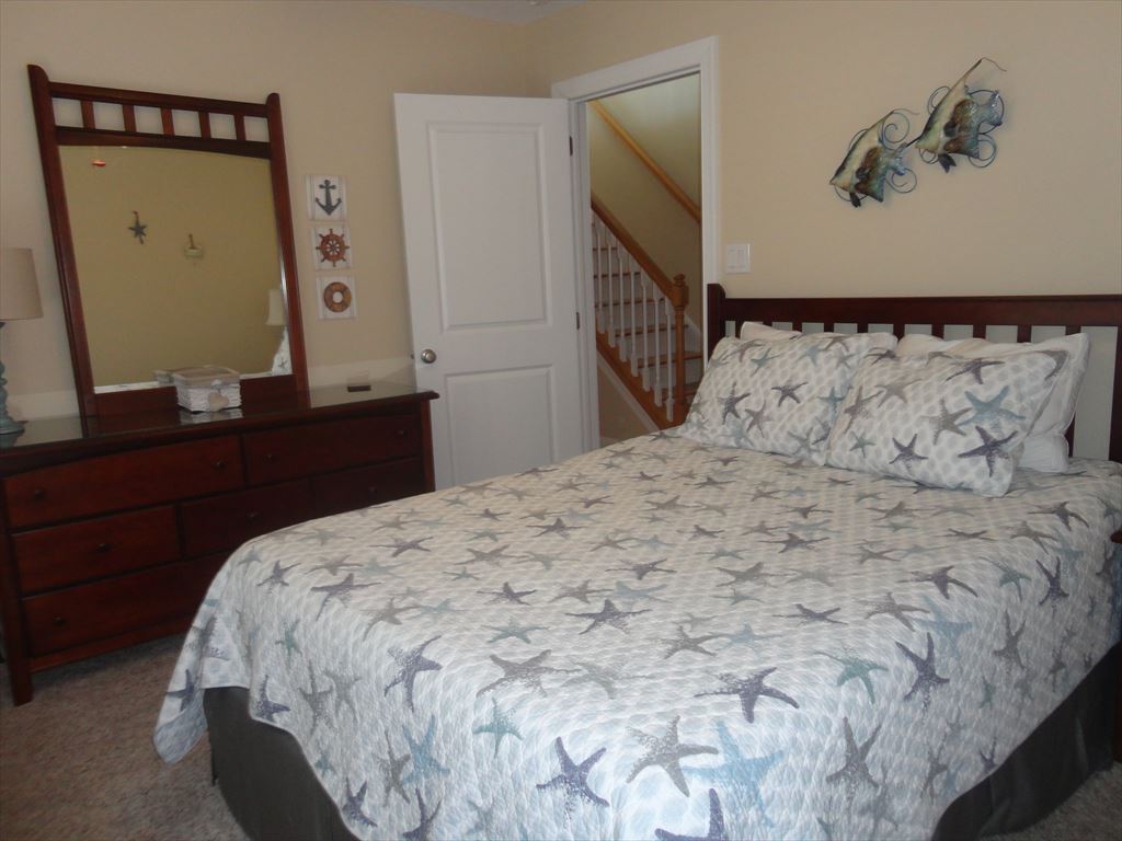 7408 Landis Avenue, Sea Isle City (Center)