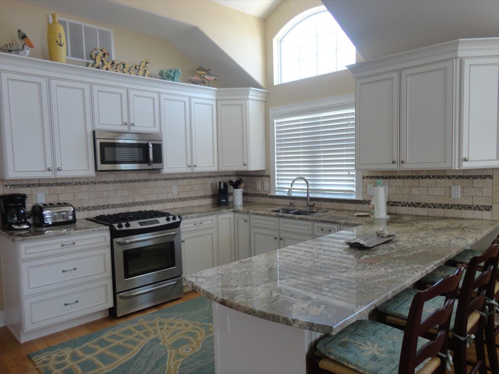 7408 Landis Avenue, Sea Isle City (Center)