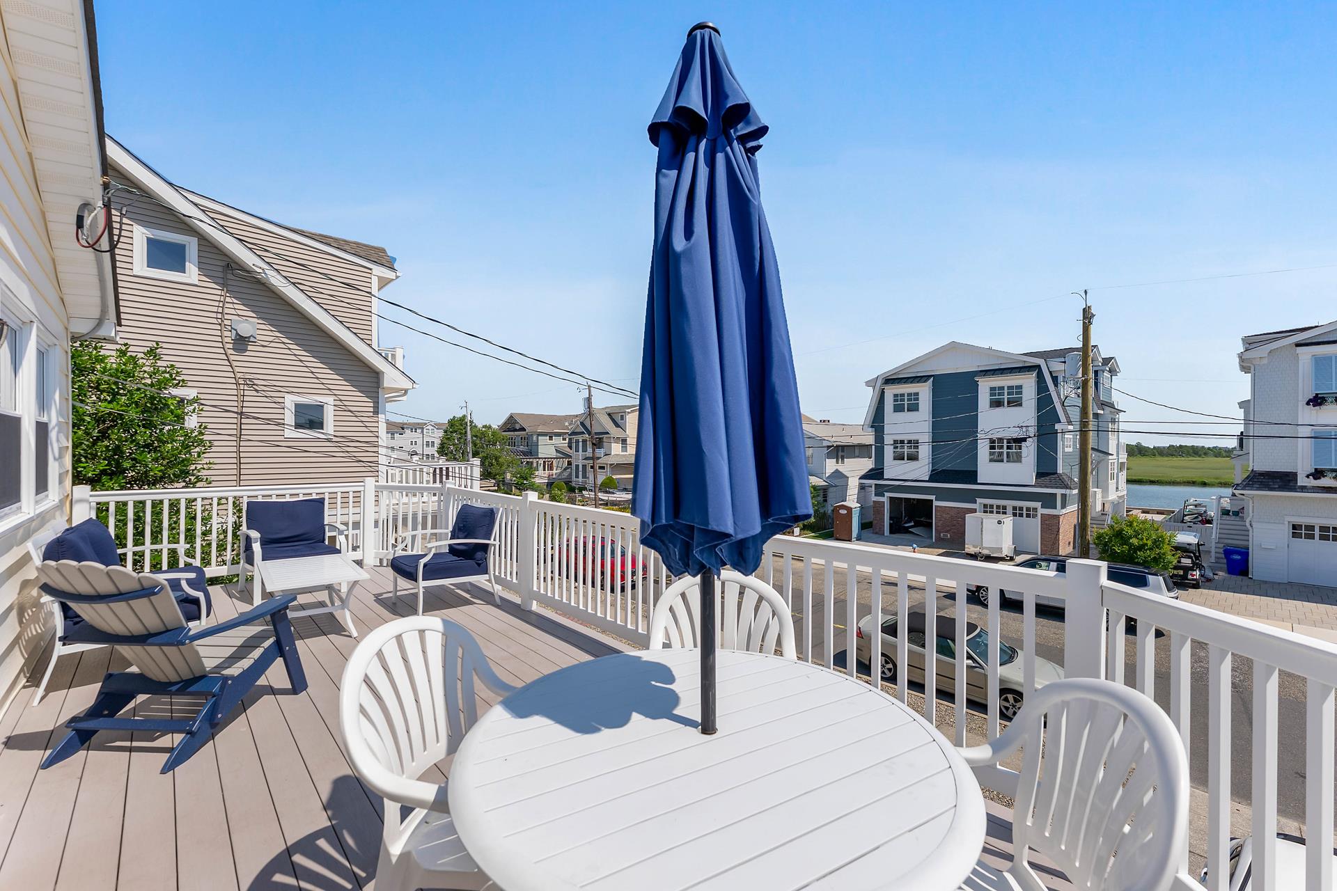 460 20th Street, Avalon (Center)