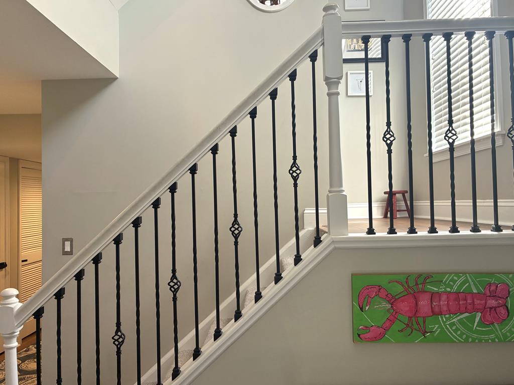 WATER VIEW TWIN ONE BLOCK TO BEACH | Photo 12