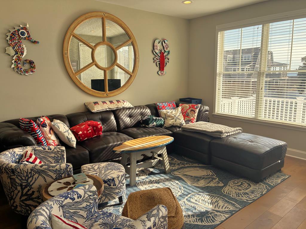 WATER VIEW TWIN ONE BLOCK TO BEACH | Photo 14