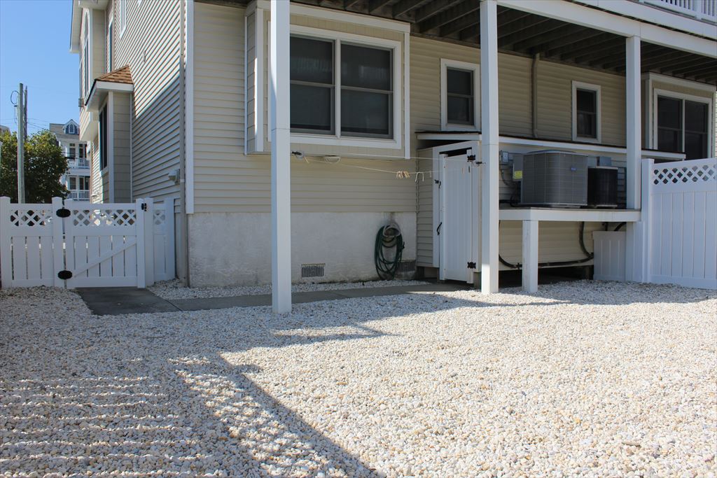17 65th Street, Sea Isle City (Beach Block)