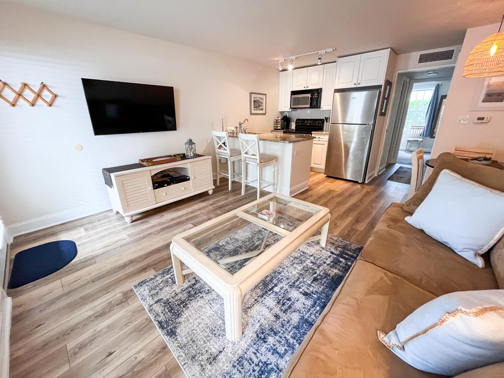 Driftwood Dream Unit 12 | Photo 6