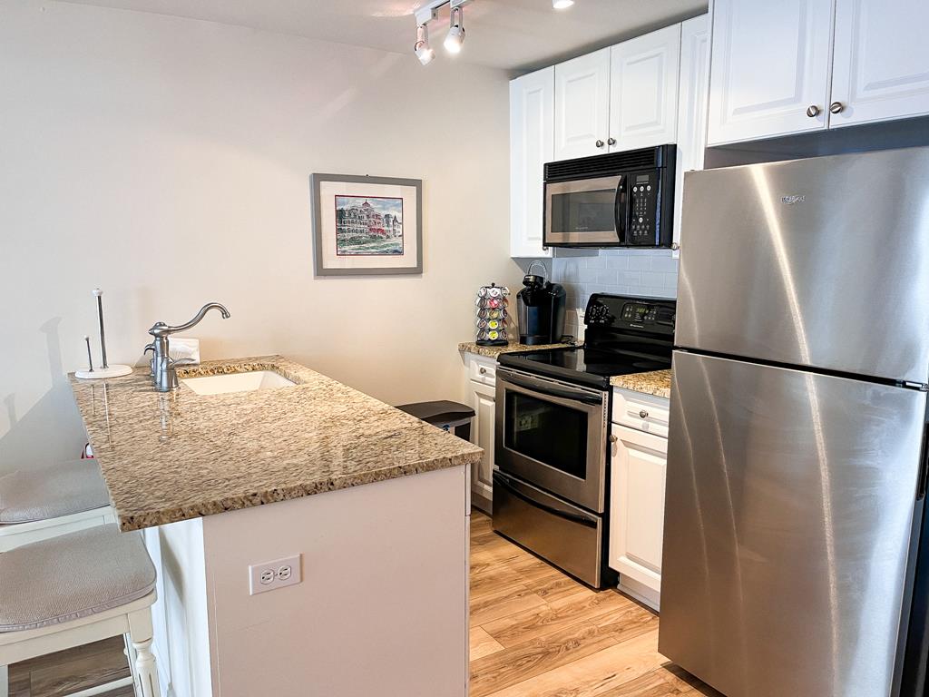 Driftwood Dream Unit 12 | Photo 8