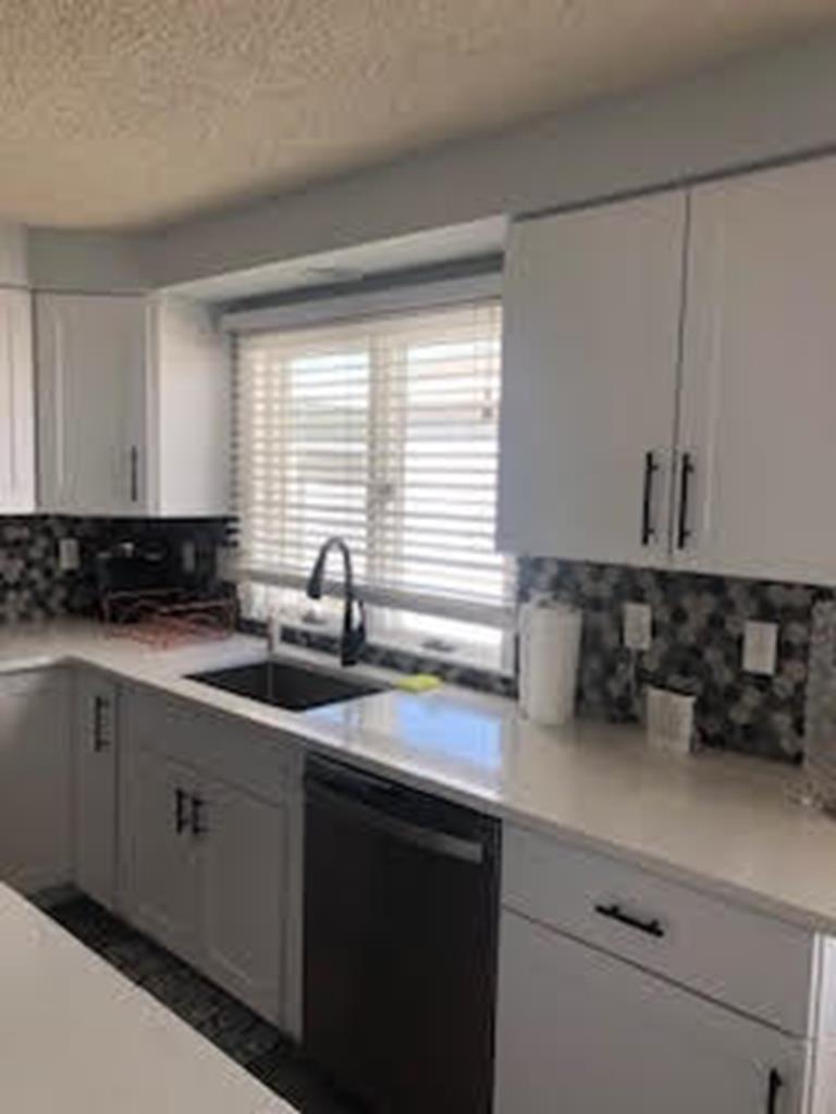 7708 Pleasure Avenue, Sea Isle City (Beach Block)