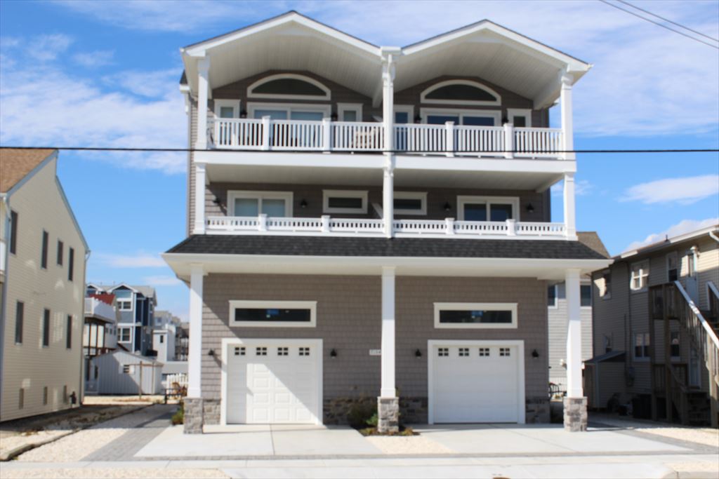 7104 Landis Avenue - 
