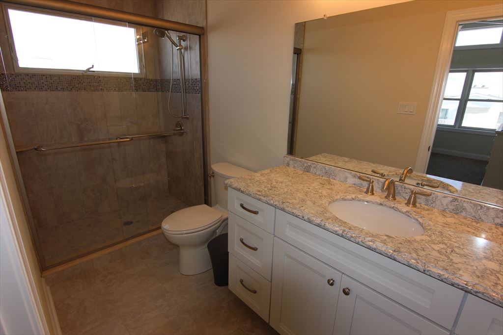 7717 Pleasure Avenue, Sea Isle City (Beach Front)