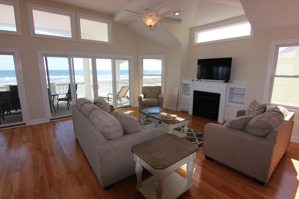 7717 Pleasure Avenue, Sea Isle City (Beach Front)