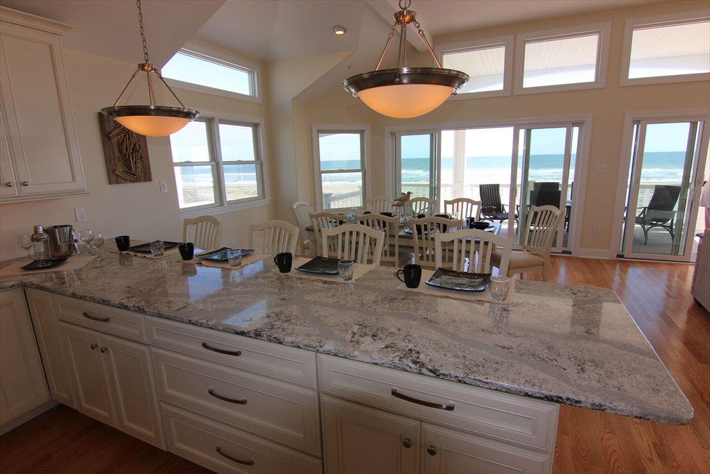 7717 Pleasure Avenue, Sea Isle City (Beach Front)