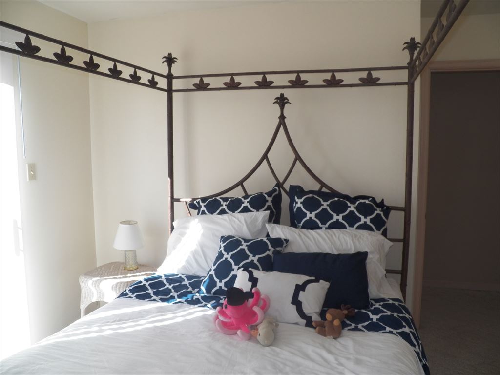 240 36th Street - Picture 