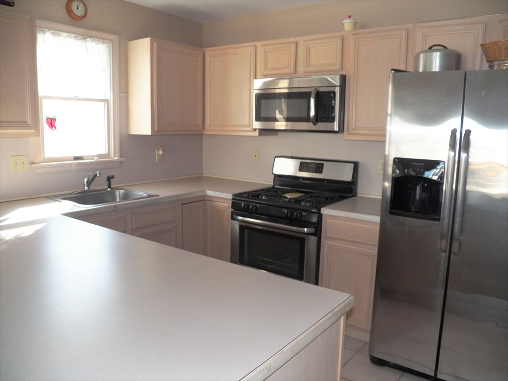 240 36th Street - Picture 