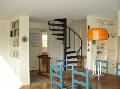 Spiral Stairs On Mid Level