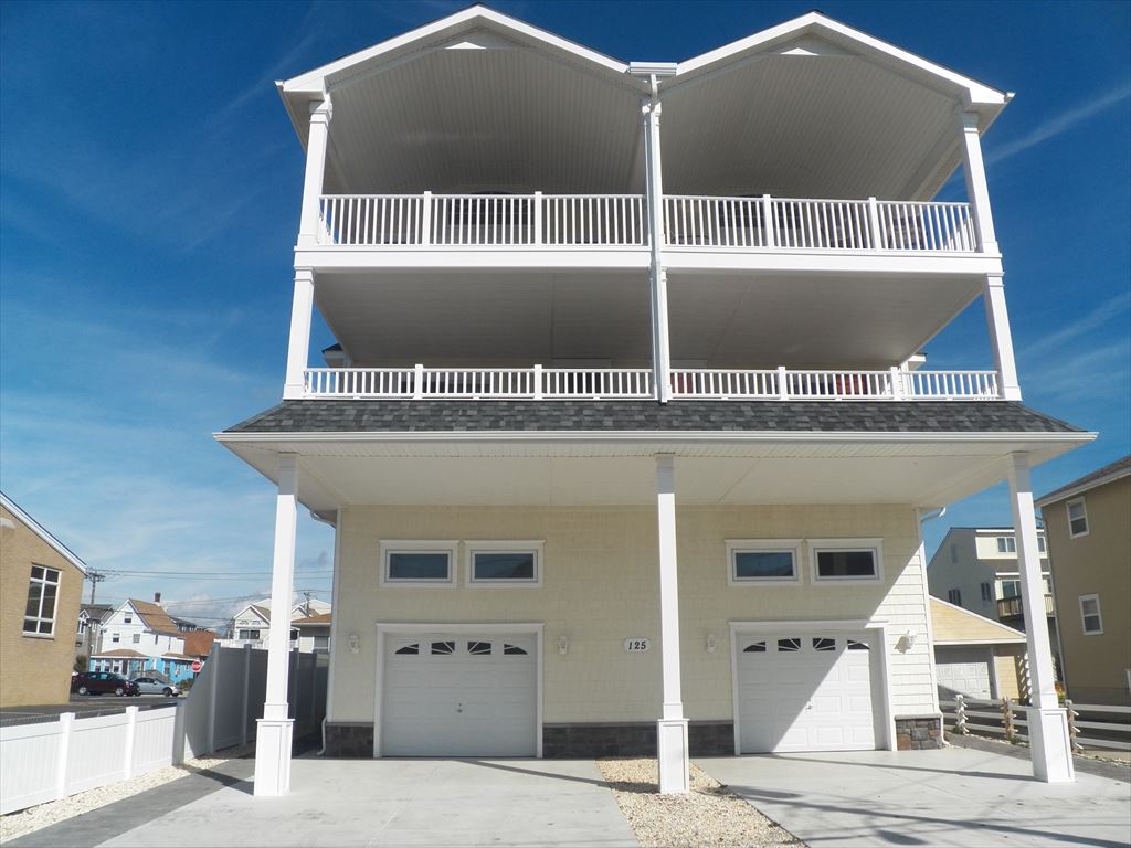 Freda Real Estate 125 45th, Sea Isle City Vacation Rental Property