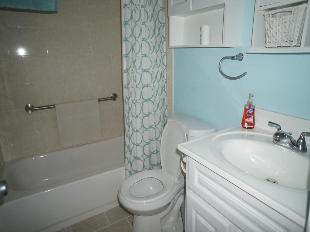 118 38th Street, Sea Isle (Center)