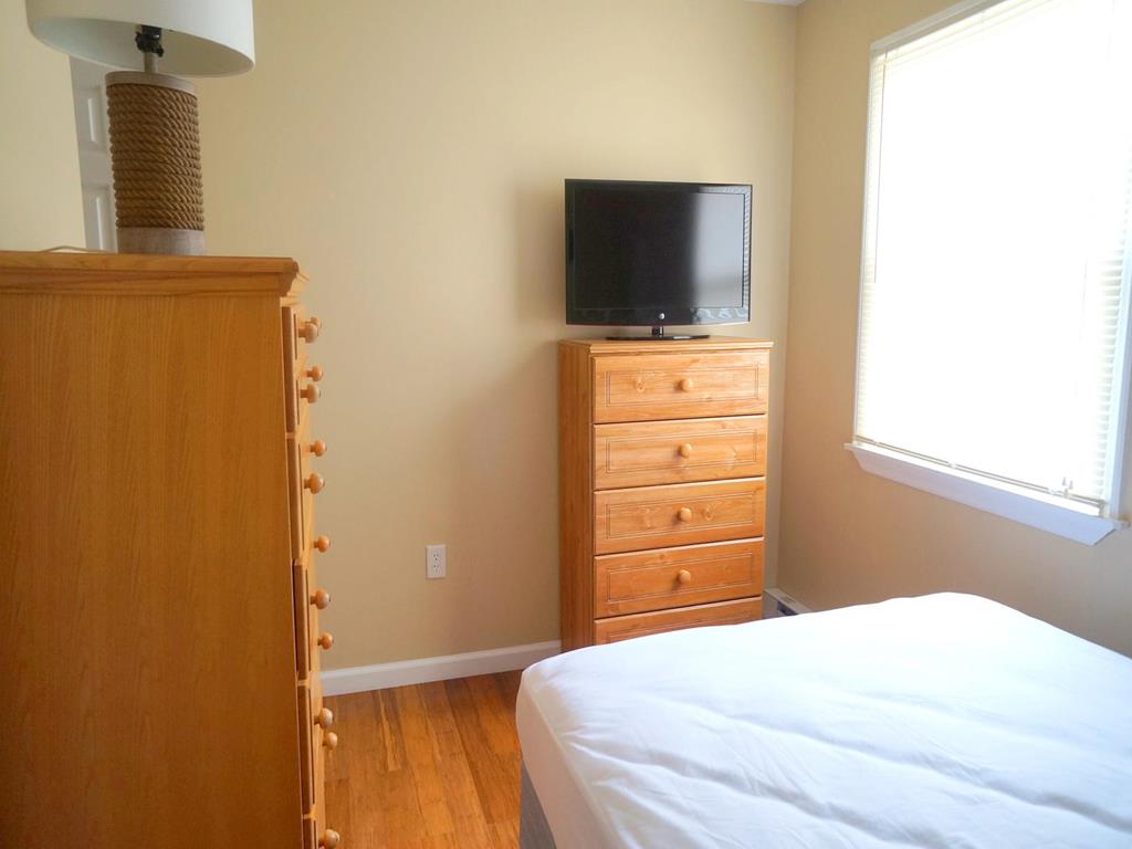 118 38th Street, Sea Isle (Center)