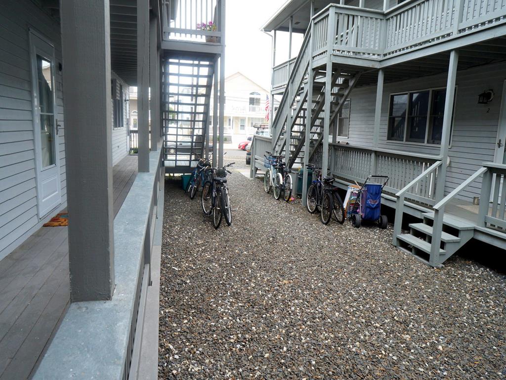 118 38th Street, Sea Isle (Center)