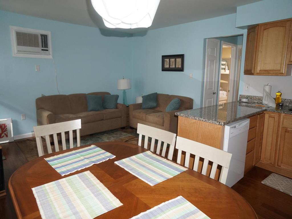 118 38th Street, Sea Isle (Center)