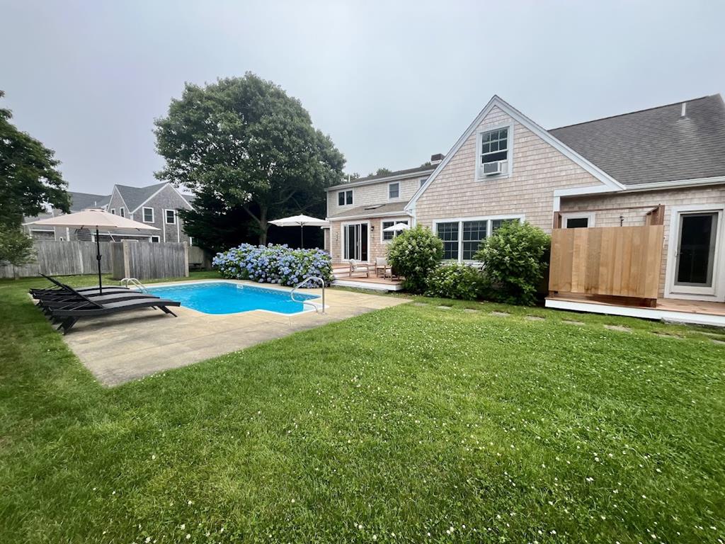 15 Thaxter Lane, Edgartown, MA 02539, Residential