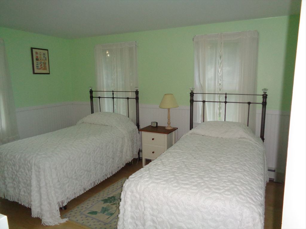 The Other Twin Bedroom