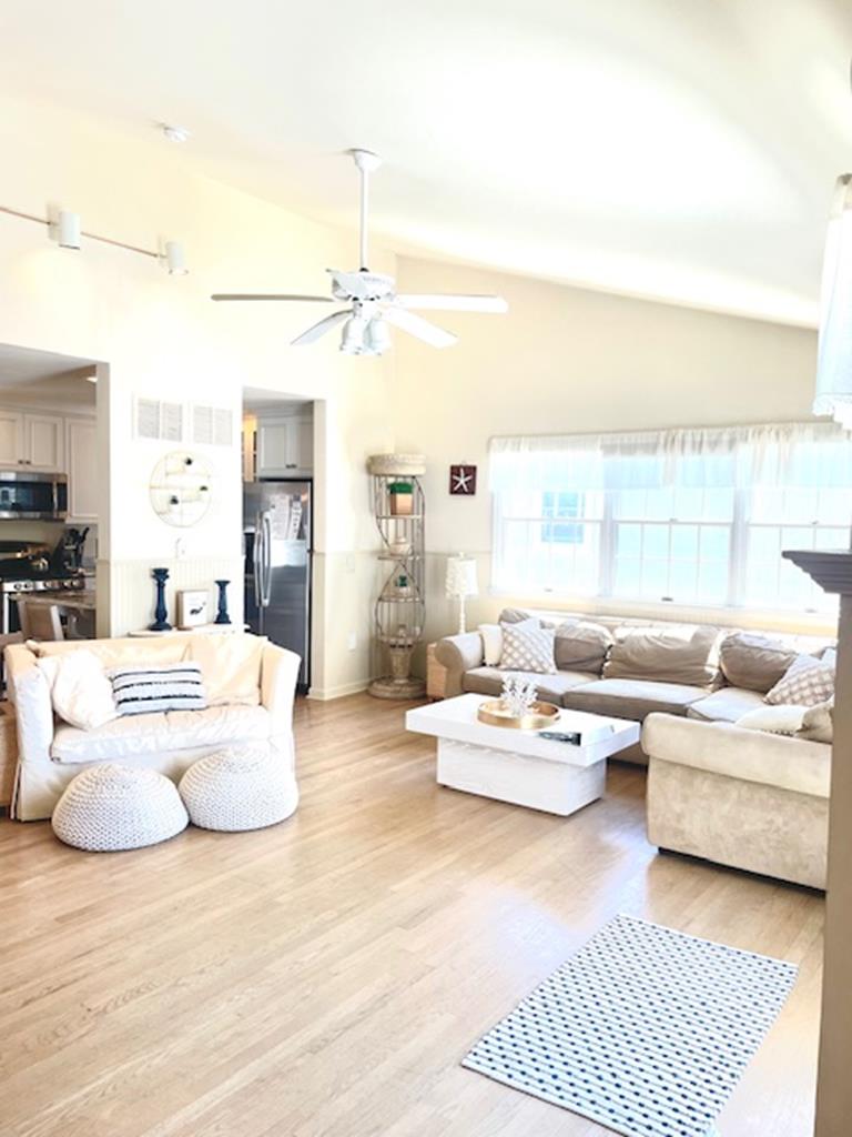 209A Taylor Avenue, Beach Haven (Ocean Side)