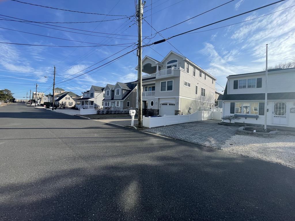 106 E 22nd Street, Spray Beach (Ocean Side)