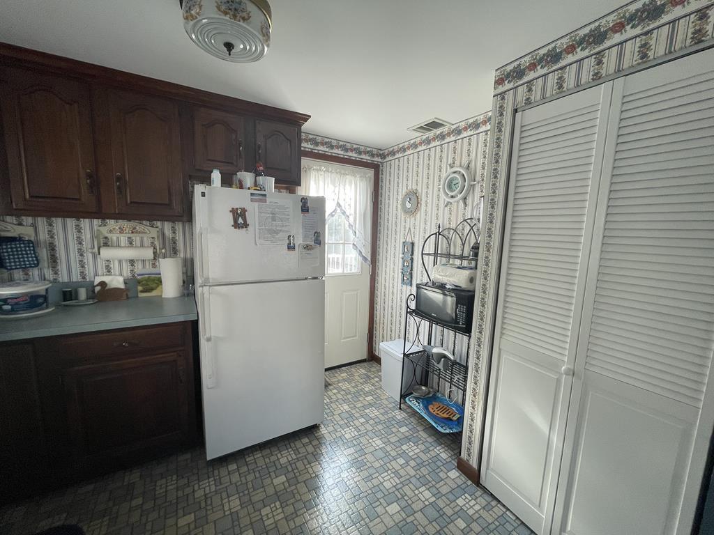 106 E 22nd Street, Spray Beach (Ocean Side)