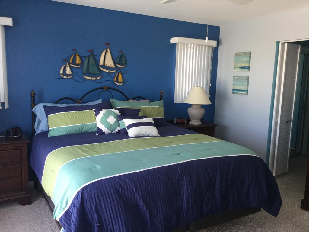 28 30th Street, Sea Isle City (Beach Block)