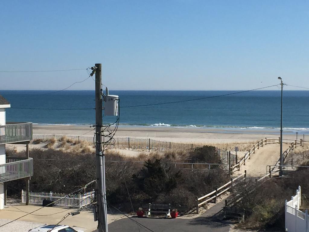28 30th Street, Sea Isle City (Beach Block)