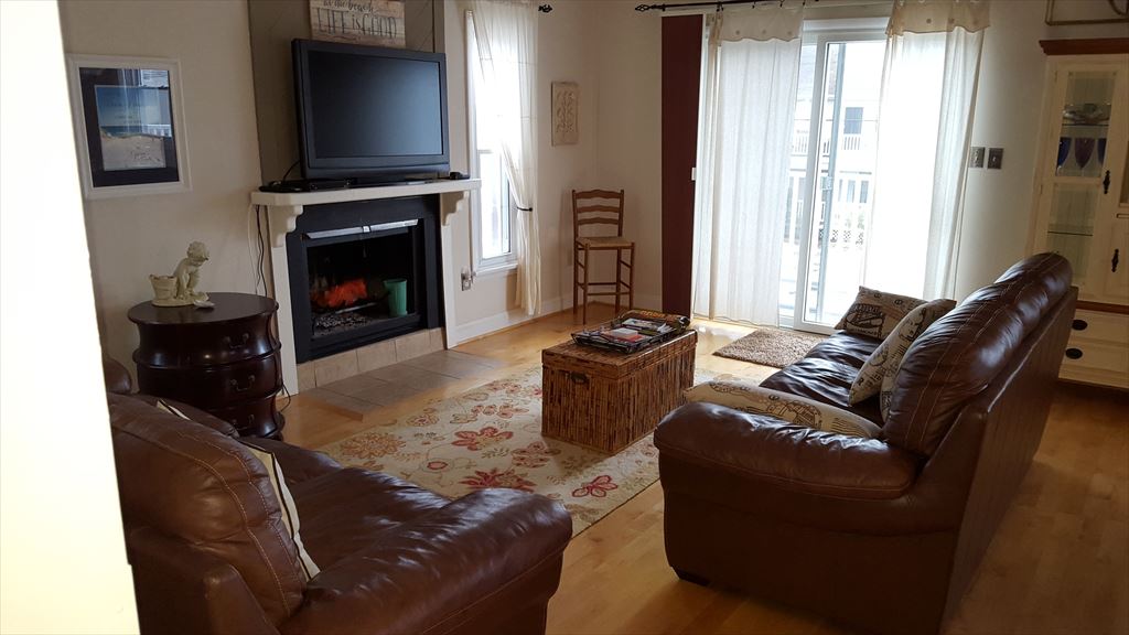 33 76th St - Picture 