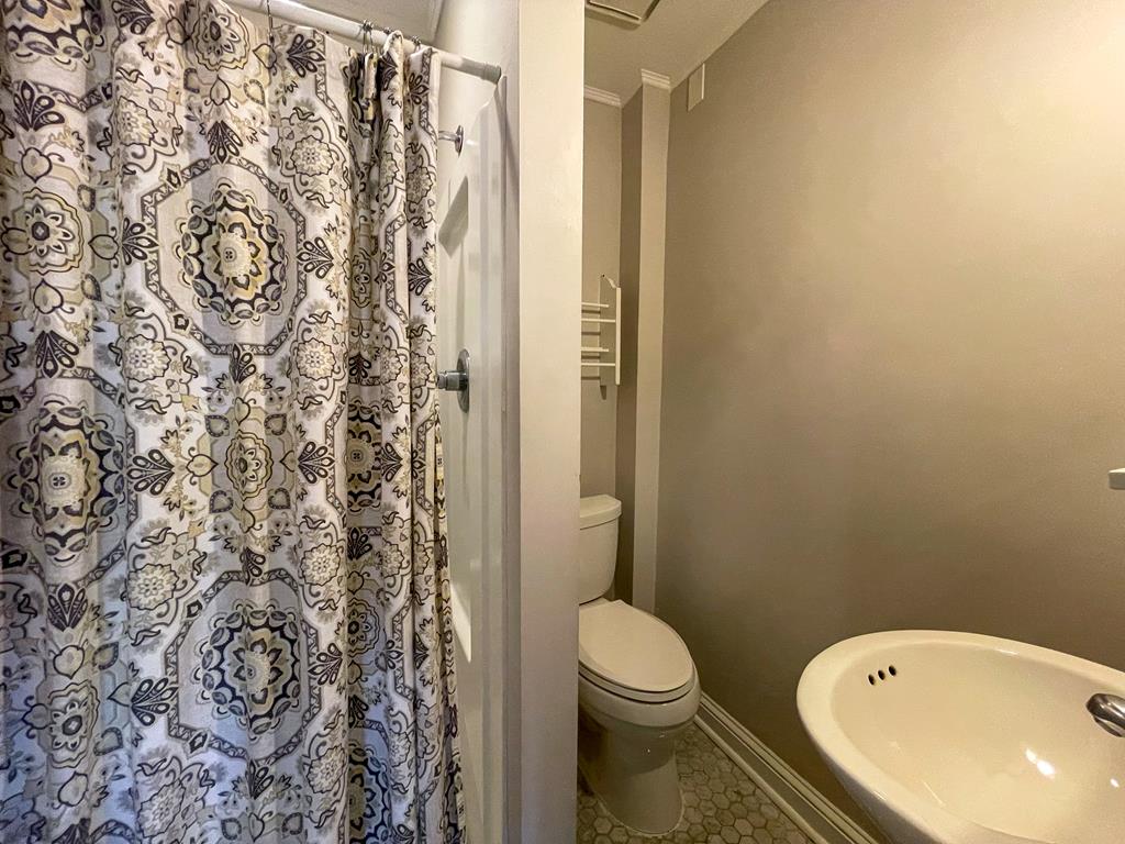 The Brandivor Beach Manor | Photo 28