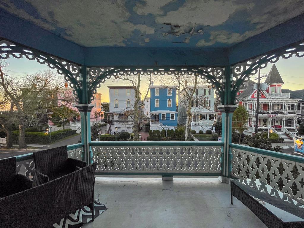 The Brandivor Beach Manor | Photo 29