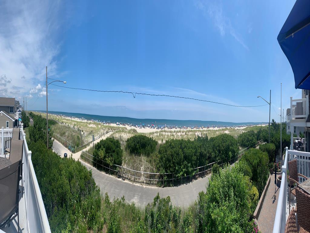 10 55th Street, Sea Isle City (Beach Front)
