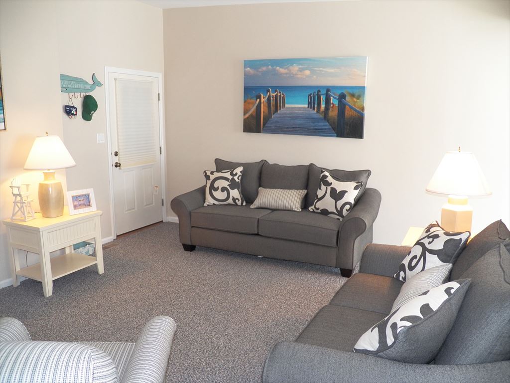 135 65th Street - Picture 