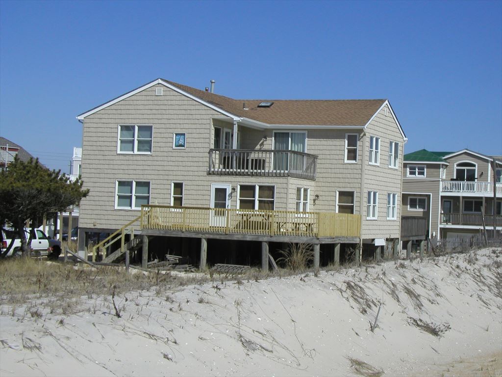 214 Kentford Avenue, Beach Haven