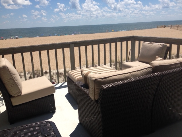 214 Kentford Avenue, Beach Haven (Ocean Front)