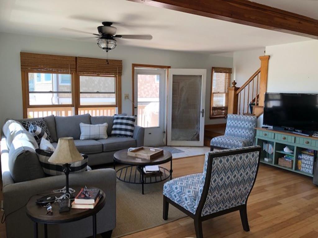 214 Kentford Avenue, Beach Haven (Ocean Front)