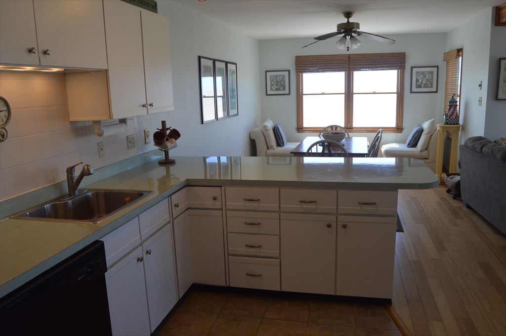 214 Kentford Avenue, Beach Haven (Ocean Front)