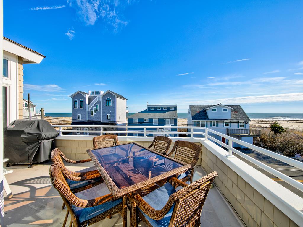 4204 Ocean Blvd, Brant Beach (Ocean Side)