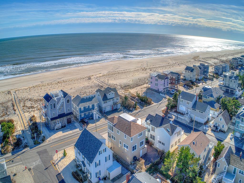 4204 Ocean Blvd, Brant Beach (Ocean Side)