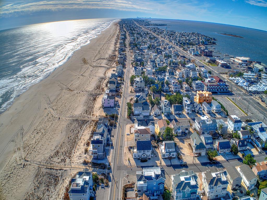 4204 Ocean Blvd, Brant Beach (Ocean Side)