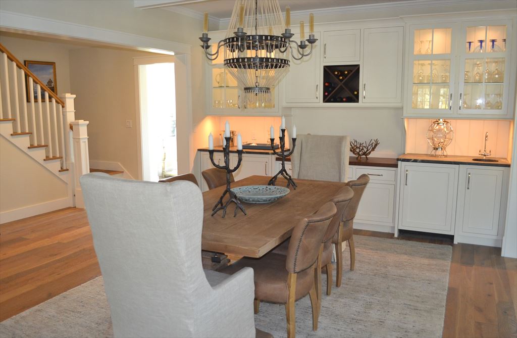 7 Mill Hill Farms Road, Edgartown, MA 02539, Residential