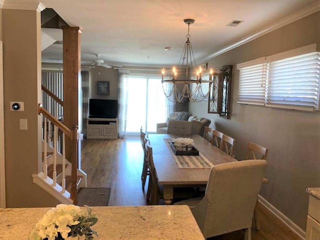 2501 Long Beach Boulevard, Spray Beach (Ocean Side)