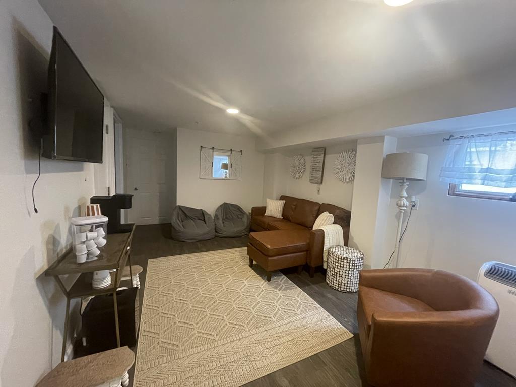 2501 Long Beach Boulevard, Spray Beach (Ocean Side)