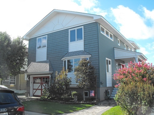 152 26th Street, Avalon (Center)