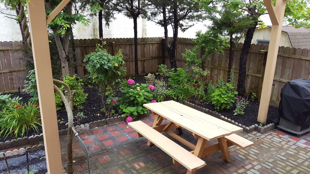 6100 Landis Avenue - Picture 