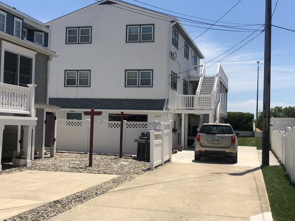 4507 Pleasure Avenue, Sea Isle City (Beach Front)