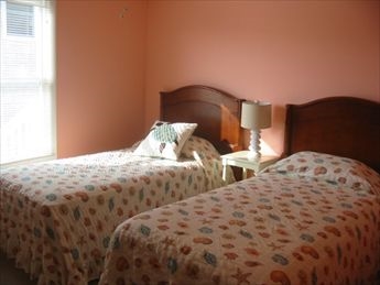 1010 S Bay Avenue, Beach Haven (Bay Side)