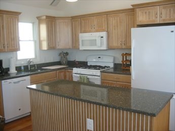 1010 S Bay Avenue, Beach Haven (Bay Side)