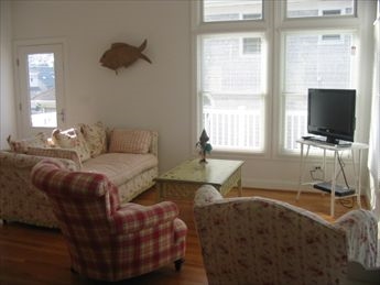 1010 S Bay Avenue, Beach Haven (Bay Side)