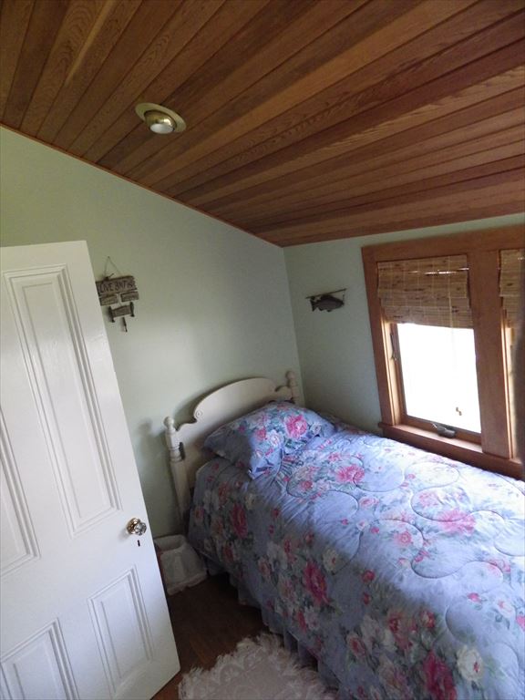 123 E 31st Street, front house, Ship Bottom (Ocean Block)